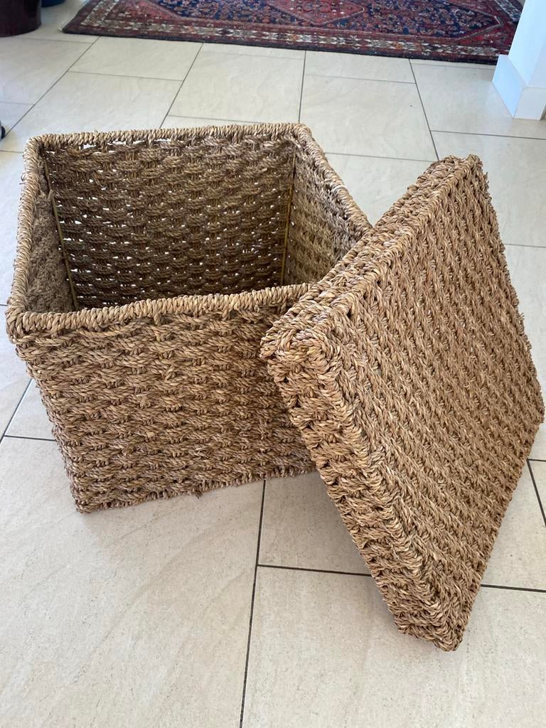 Zeegras mand/doos met metalen frame en deksel, Huis en Inrichting, Woonaccessoires | Schalen en Manden, Ophalen, Mand, Zo goed als nieuw