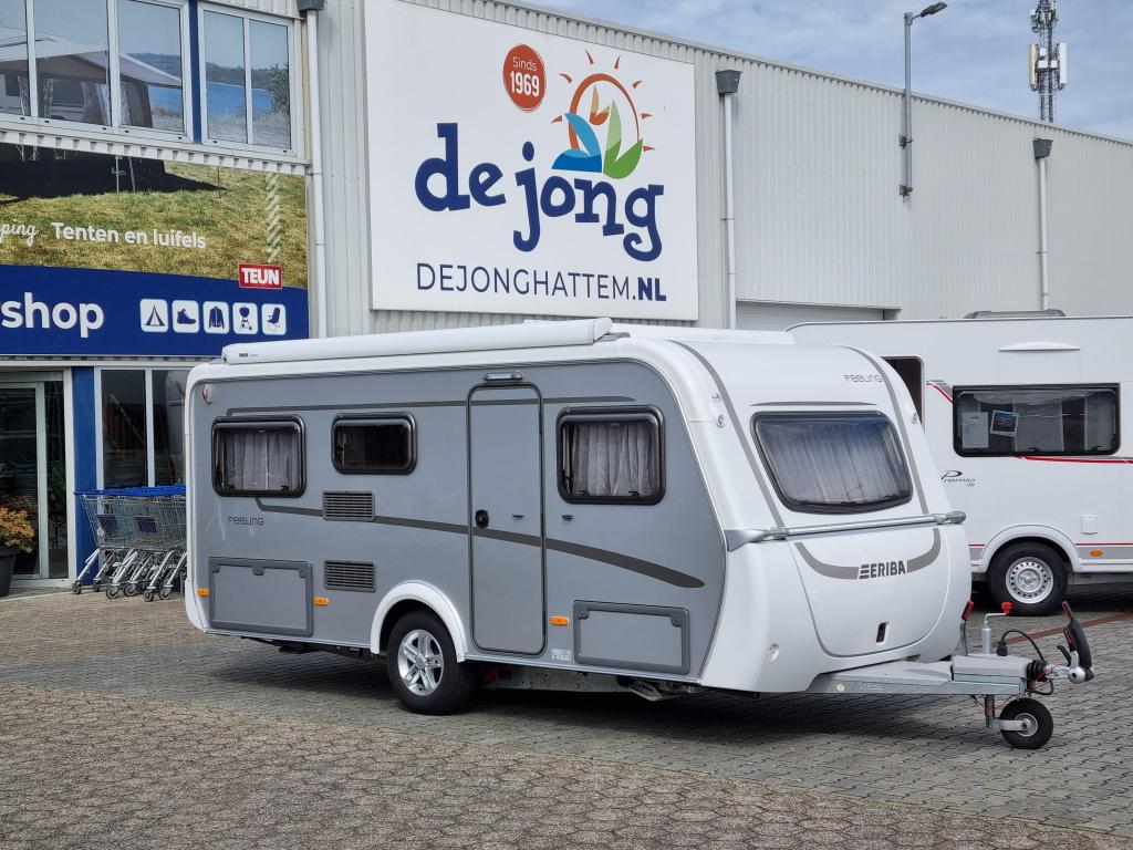 Eriba Feeling 425 - Thule Cassette luifel -, Standaardzit, Schokbreker, Bedrijf, Tot en met 3