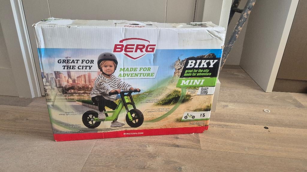 Berg biky city green, Kinderen en Baby's, Speelgoed | Buiten | Voertuigen en Loopfietsen, Ophalen of Verzenden, Nieuw, Loopfiets