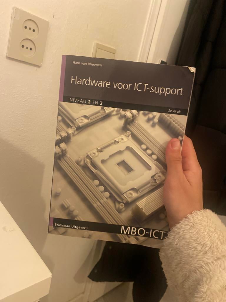 Boek: Hardware voor ICT-support, NIVEAU 2 EN 3, 2e druk, Boeken, Informatica en Computer, Ophalen of Verzenden, Zo goed als nieuw