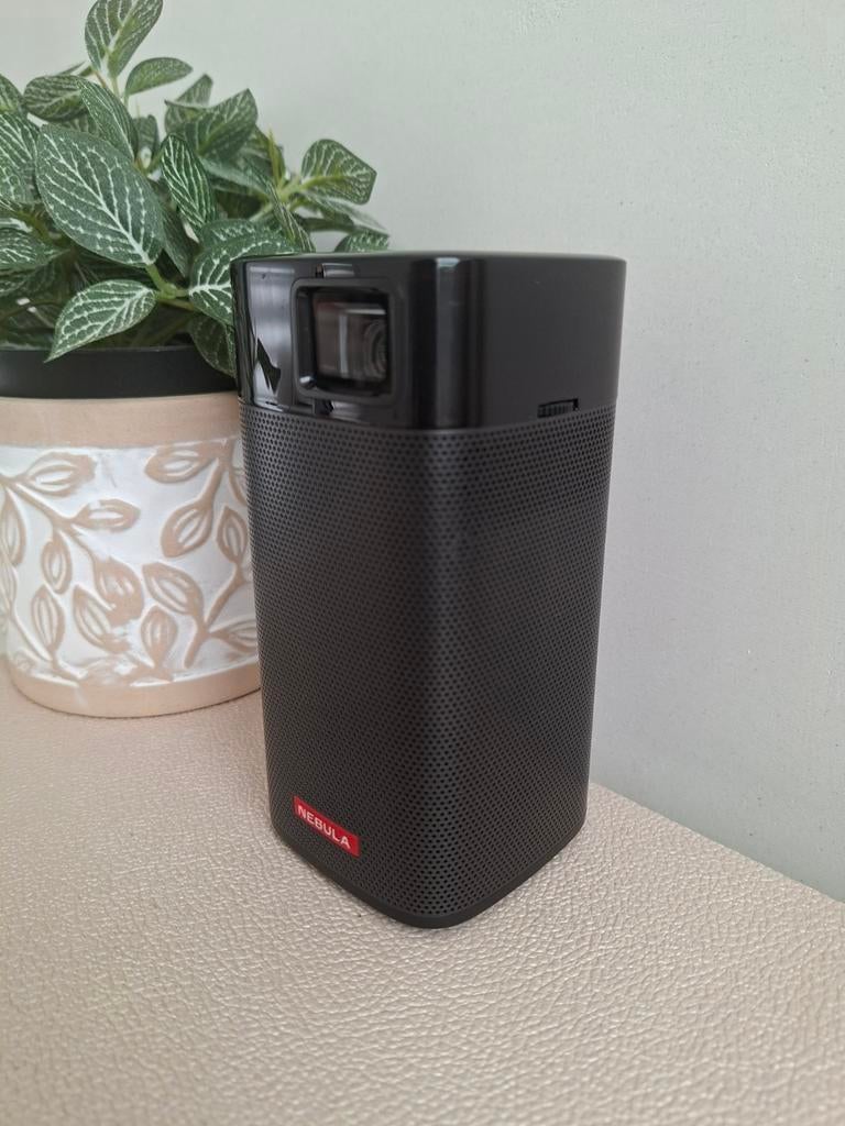Nebula Apollo Mini Beamer!, Audio, Tv en Foto, Beamers, Ophalen, Zo goed als nieuw, HD (720), Anker Nebula
