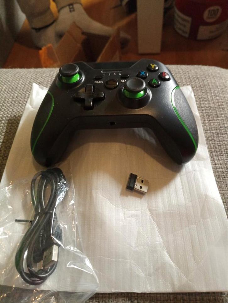 Draadloze PC Controller - Gamepad voor Windows, Spelcomputers en Games, Spelcomputers | Xbox | Accessoires, Nieuw, Ophalen