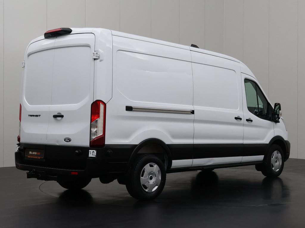 Ford Transit 130PK L3H2 | Fabrieksgarantie | Navigatie | Cam, Auto's, Bestelauto's, Gebruikt, Zwart, 4 cilinders, Navigatiesysteem