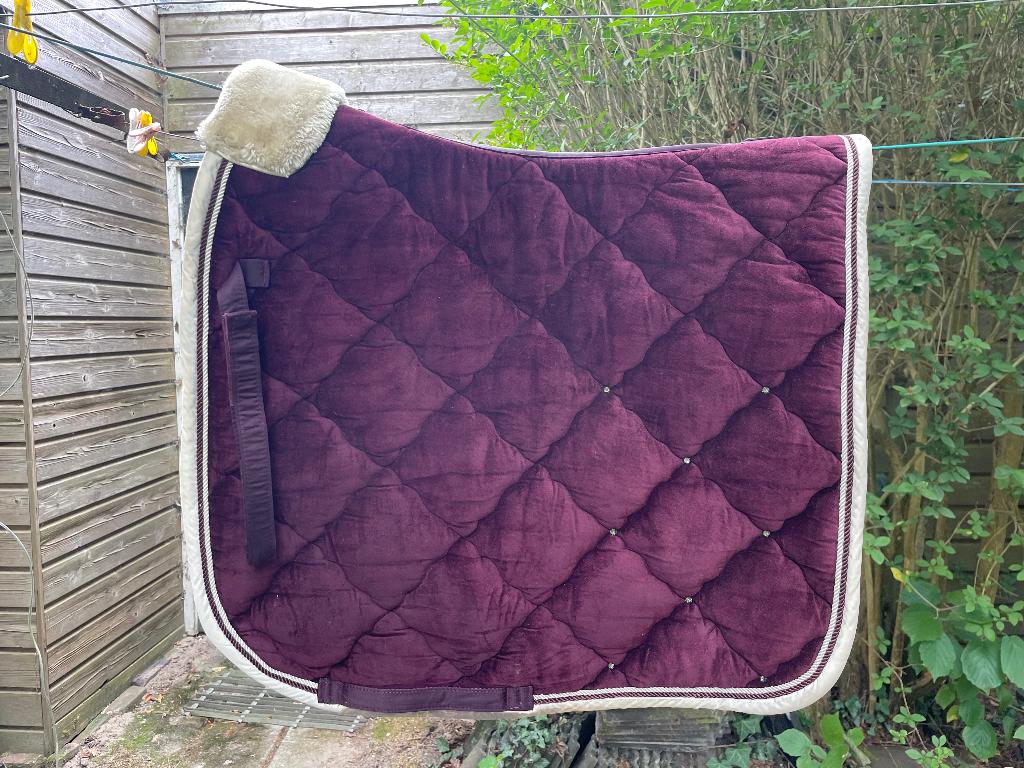 Eskadron Zadeldekje Platinum Velvet Blackberry, Dieren en Toebehoren, Paarden en Pony's | Dekens en Dekjes, Full (L), Gebruikt