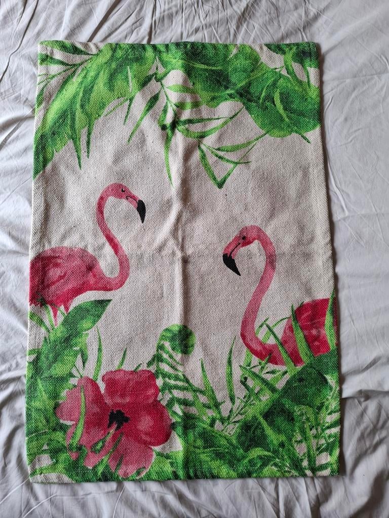 Zomers beige vloerkleed met flamingo's. 100% Katoen. 89x62cm, 50 tot 100 cm, Beige, Zo goed als nieuw, Rechthoekig