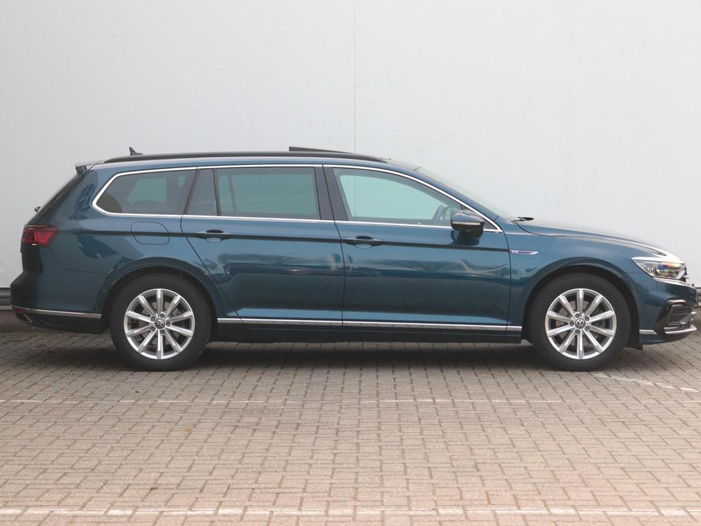 Volkswagen Passat Variant 1.4 TSI PHEV GTE Business | Panora, Stof, Gebruikt, 4 cilinders, Blauw