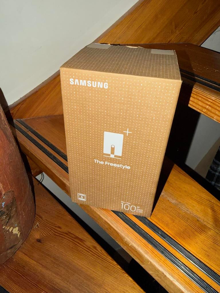 Samsung The Freestyle SP-LFF3CLAX Beamer Projector, Ophalen of Verzenden, Nieuw, LED, Full HD (1080)