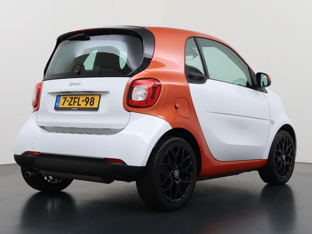 smart fortwo 1.0 Passion Navigatie | Panoramadak | Climate c, Auto's, Smart, Gebruikt, Euro 6, Wit, Origineel Nederlands