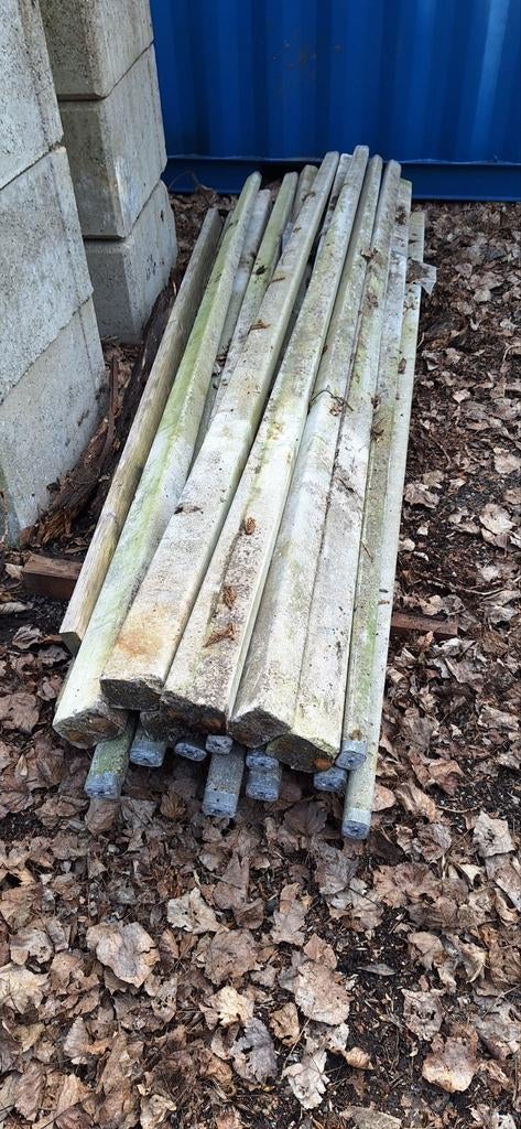 Betonpalen, Tuin en Terras, Schuttingen, Ophalen, Overige materialen, Minder dan 3 meter
