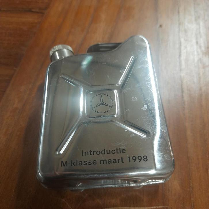 Mercedes-Benz Jerrycan zakfles heupfles - Limited Edition, Verzamelen, Automerken, Motoren en Formule 1, Zo goed als nieuw, Auto's