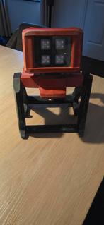 Hilti SL 6-A22 LED Bouwlamp, Doe-het-zelf en Verbouw, Bouwverlichting, Ophalen, Gebruikt, Minder dan 50 watt, Met statief