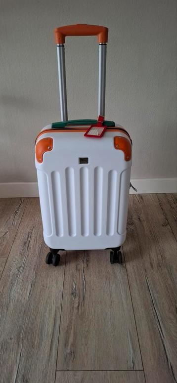 Koffer - NIEUW beschikbaar voor biedingen