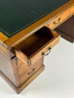 Bureau Partnerdesk Engels Antiek eiken, Huis en Inrichting, Ophalen, Gebruikt