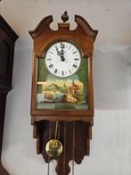Antiek Klokje met Gewichten loopt goed, Antiek en Kunst, Antiek | Klokken, Ophalen of Verzenden