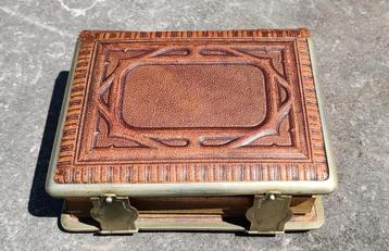 Lederen antiek  fotoalbum ca. 1890 Goud op snede beschikbaar voor biedingen
