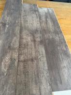 17 m2 laminaat, Huis en Inrichting, Stoffering | Vloerbedekking, Ophalen, Gebruikt, Grijs, 10 tot 25 m²