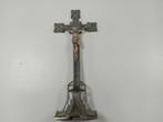 Kruisbeeld Duitse makelij., Ophalen