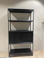 nu of nooit! Wandkast Structure. Hout: Mangohout, Ophalen, Met deur(en), Zo goed als nieuw, Minder dan 150 cm