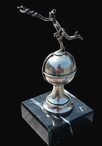 Antiek Zilveren Miniatuur Minerva op Wereldbol, Verzenden