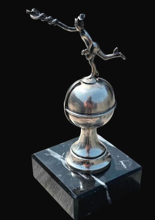 Antiek Zilveren Miniatuur Minerva op Wereldbol, Antiek en Kunst, Antiek | Goud en Zilver, Verzenden