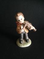 Beeldje jongetje viool, Ophalen of Verzenden, Gebruikt, Mens