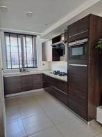 In goede staat L vorm keuken kan nog prima mee, Huis en Inrichting, Keuken | Complete keukens, Ophalen, Gebruikt, Graniet of Steen