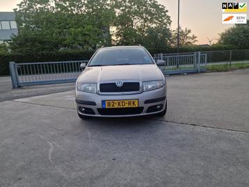 Skoda Fabia Combi 1.4-16V Spirit+ beschikbaar voor biedingen