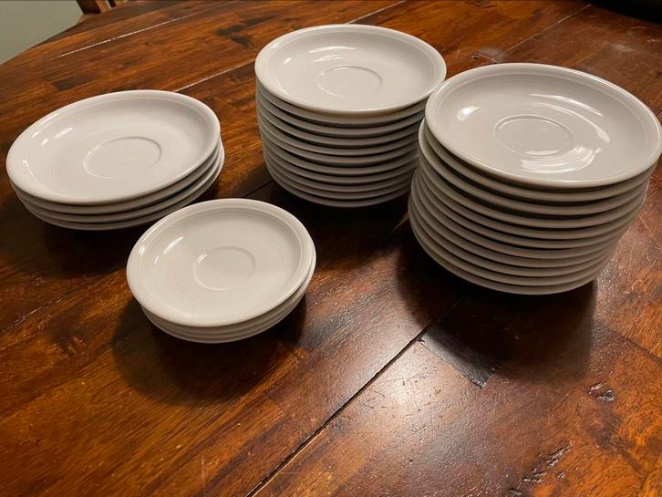 Schoteltjes thomas trend wit vanaf €0,50, Huis en Inrichting, Keuken | Servies, Zo goed als nieuw, Kop(pen) en/of Schotel(s), Porselein