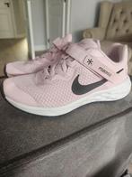 Nike sneakers roze maat 30, Meisje, Ophalen of Verzenden, Zo goed als nieuw, Nike