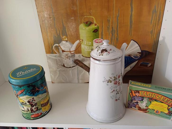 Vintage Emaille Chocoladekan met Bloemmotief, Antiek en Kunst, Antiek | Emaille, Ophalen of Verzenden