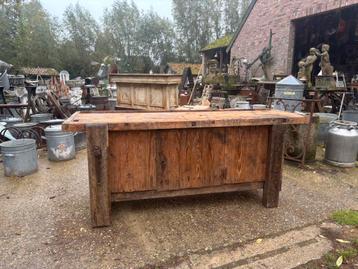 Timmermanswerkbank of industriële houten werkbank sidetable beschikbaar voor biedingen