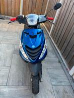 Piaggio zip SP H2o ( moet snel weg ), Fietsen en Brommers, Scooters | Piaggio, Tweetakt, Zip, Ophalen of Verzenden, Zo goed als nieuw
