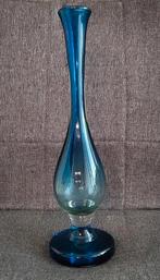 Mid Century Vaas Uranium Glas Sommerso techniek, Verzenden