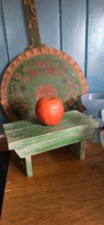 Superleuk groen houten vensterbank krukje, Antiek en Kunst, Curiosa en Brocante, Ophalen of Verzenden