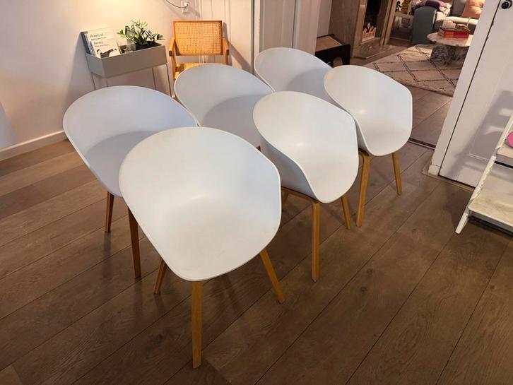 8 HAY About a Chair AAC22 Stoelen - Design Klassieker, Huis en Inrichting, Stoelen, Gebruikt, Vijf, Zes of meer stoelen, Hout