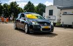 Volkswagen golf 5 rabbit 2009 2.5, Auto's, Voorwielaandrijving, Zwart, Leder, Handgeschakeld