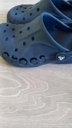 2 x paar Crocs:
maat M1 W3 = maat 33-35 en
blauw J2 zie foto, Ophalen of Verzenden, Zo goed als nieuw, Crocs, Jongen of Meisje