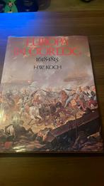 Europa in oorlog H.W Koch, Boeken, Geschiedenis | Stad en Regio, Ophalen of Verzenden, 20e eeuw of later, Gelezen