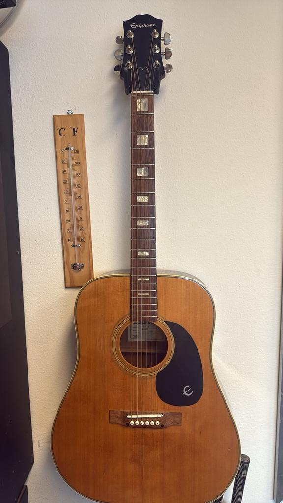Epiphone FT146 Japan Acoustic - Pracht Gitaar!, Muziek en Instrumenten, Snaarinstrumenten | Gitaren | Akoestisch, Gebruikt, Western- of Steelstringgitaar