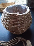 Rieten hang bloempot, Ophalen, Overige materialen, Rond, Zo goed als nieuw