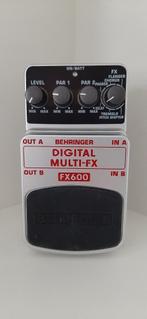 Behringer FX600 gitaar effect pedaal, Muziek en Instrumenten, Effecten, Ophalen of Verzenden, Zo goed als nieuw