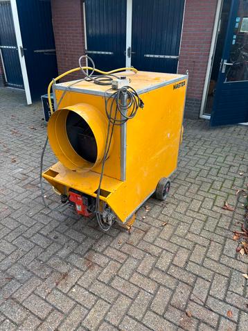 Mooie master heater / kachel te koop 109KW. beschikbaar voor biedingen