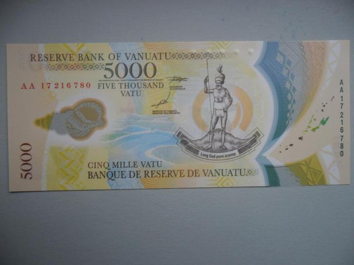 Vanuatu #17-2 [2017] / 5000 vatu UNC (slechts éé'n), Postzegels en Munten, Bankbiljetten | Oceanië, Los biljet, Verzenden