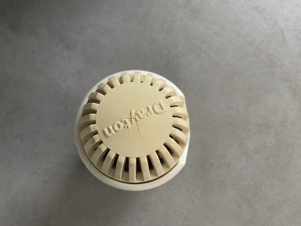 Drayton thermostaat knop nooit gebruikt doorsnede 2,6 cm, Doe-het-zelf en Verbouw, Ophalen of Verzenden, Nieuw