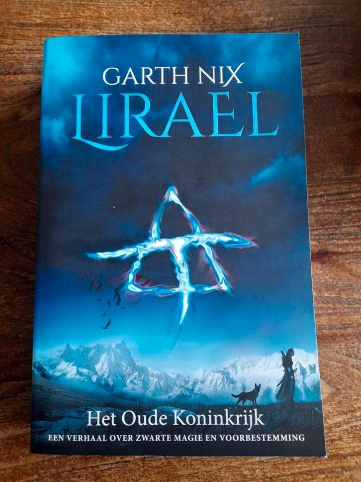 Garth Nix - Lirael, Boeken, Fantasy, Zo goed als nieuw, Ophalen of Verzenden