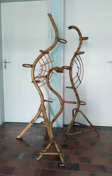 3 mooie rotan plantenslangen, jaren 50/60, ook los te koop. beschikbaar voor biedingen
