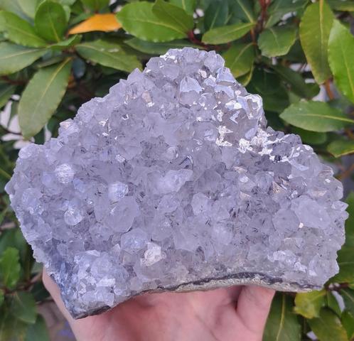 Bijzondere Amethist met Goethiet insluitsels edelsteen steen, Verzamelen, Mineralen en Fossielen, Mineraal, Ophalen of Verzenden