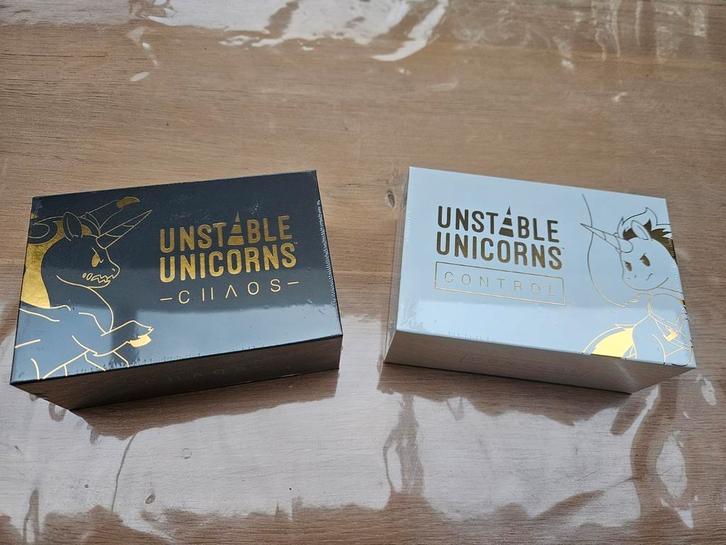 Unstable Unicorns Chaos en Control, Hobby en Vrije tijd, Gezelschapsspellen | Bordspellen, Nieuw, Vijf spelers of meer, Reisspel