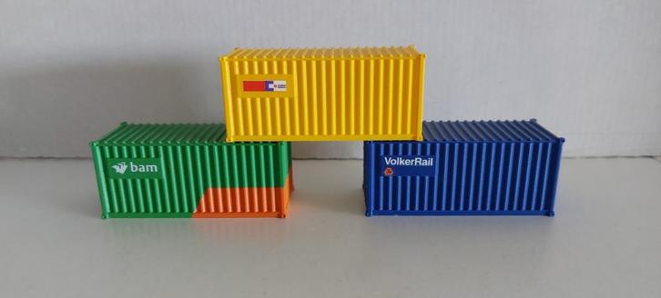 Bam, Strukton en VolkerRail 20 ft. Containers *Nieuw* (07), Hobby en Vrije tijd, Modeltreinen | H0, Nieuw, Brug, Tunnel of Gebouw