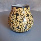 Prachtige art deco vaas met bloemdecor. MDT, Ophalen of Verzenden